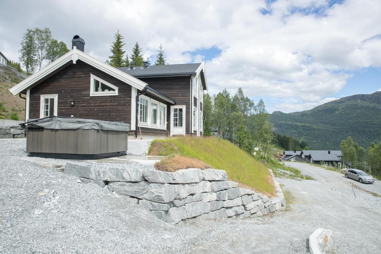 Rolfhytta - Fosskamben 19 Villa Sogndal Kültér fotó