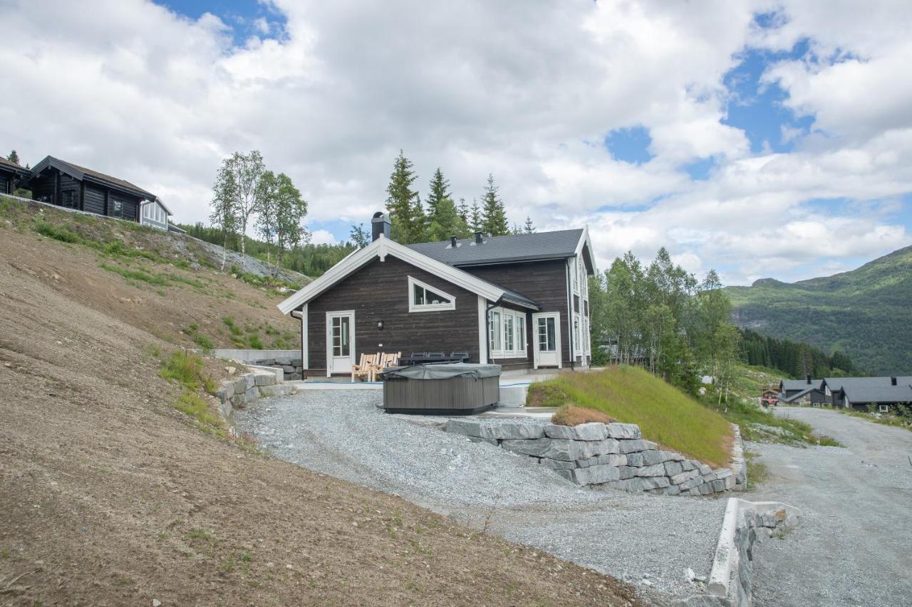 Rolfhytta - Fosskamben 19 Villa Sogndal Kültér fotó