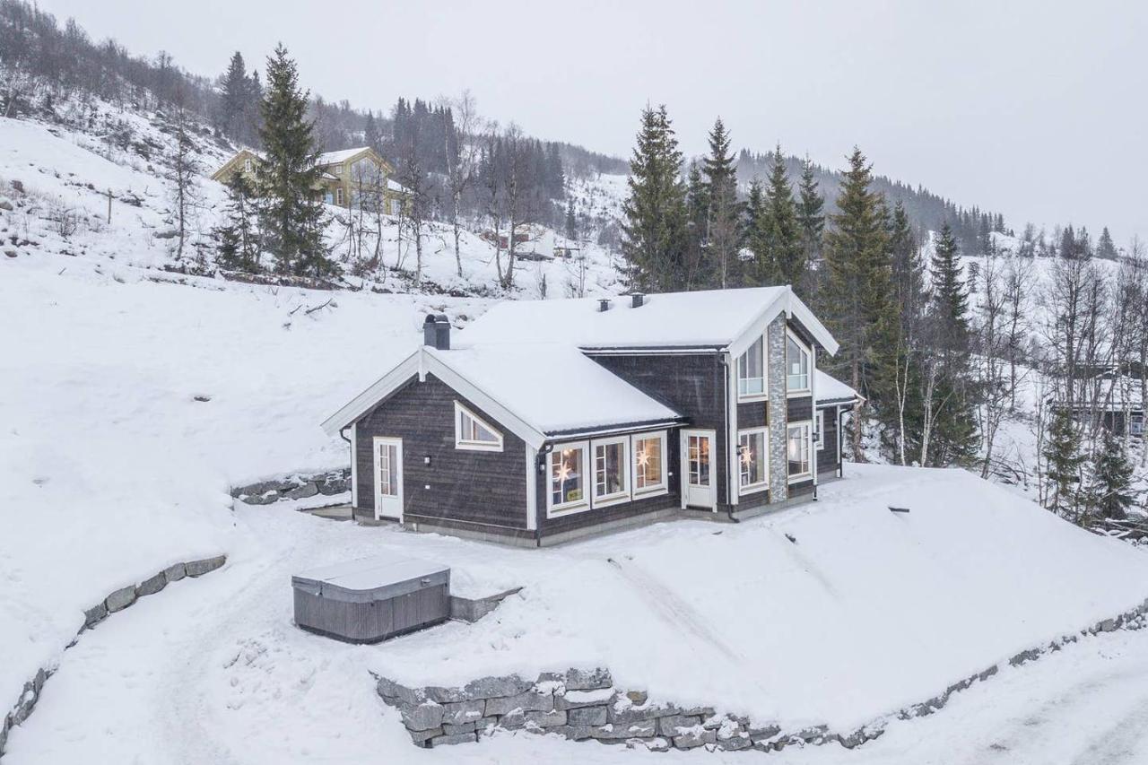 Rolfhytta - Fosskamben 19 Villa Sogndal Kültér fotó