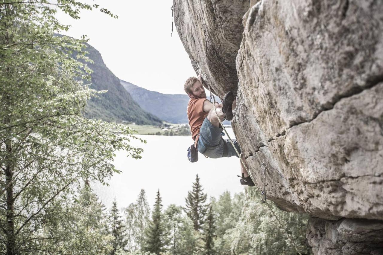 Rolfhytta - Fosskamben 19 Villa Sogndal Kültér fotó