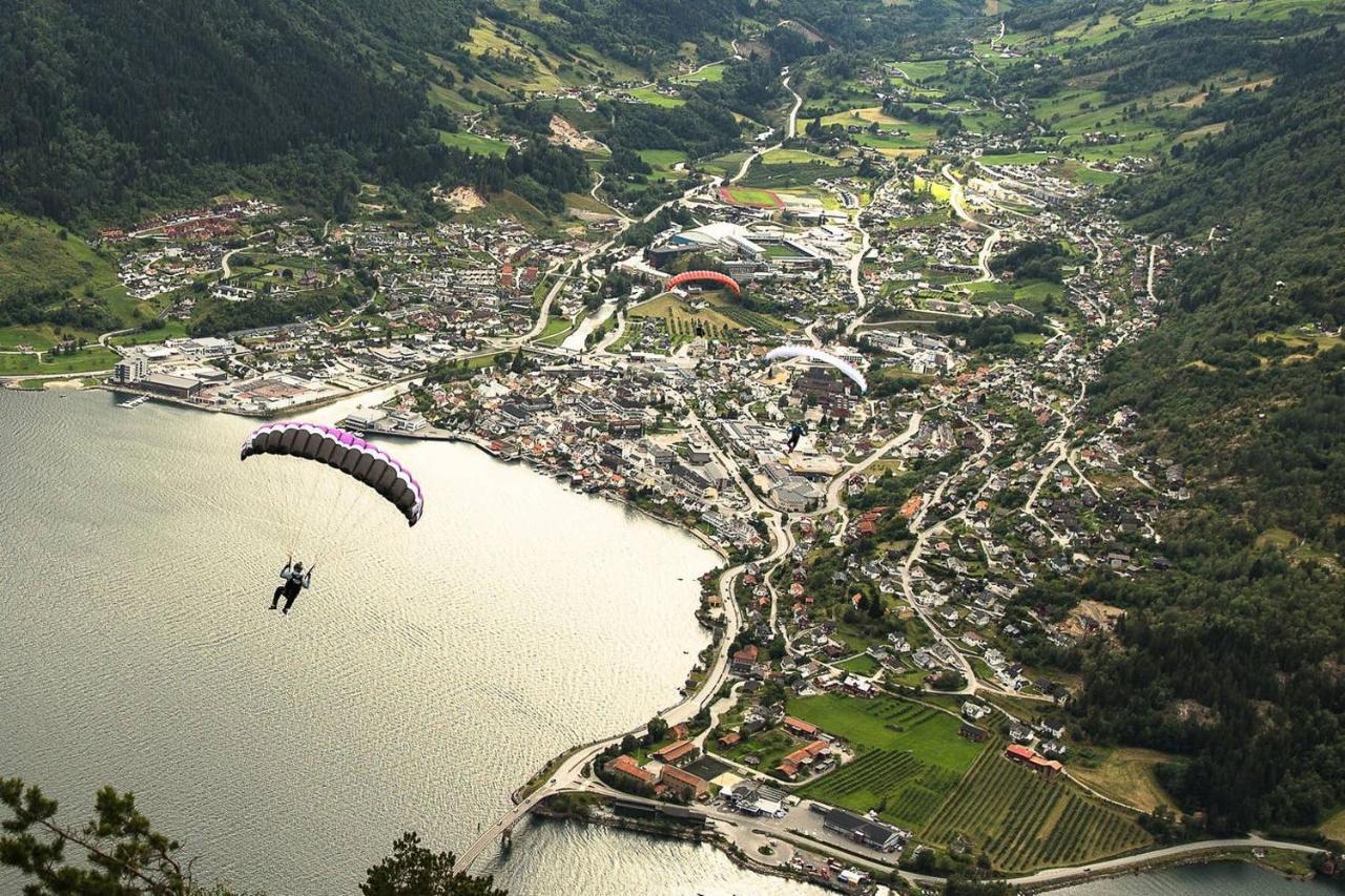Rolfhytta - Fosskamben 19 Villa Sogndal Kültér fotó